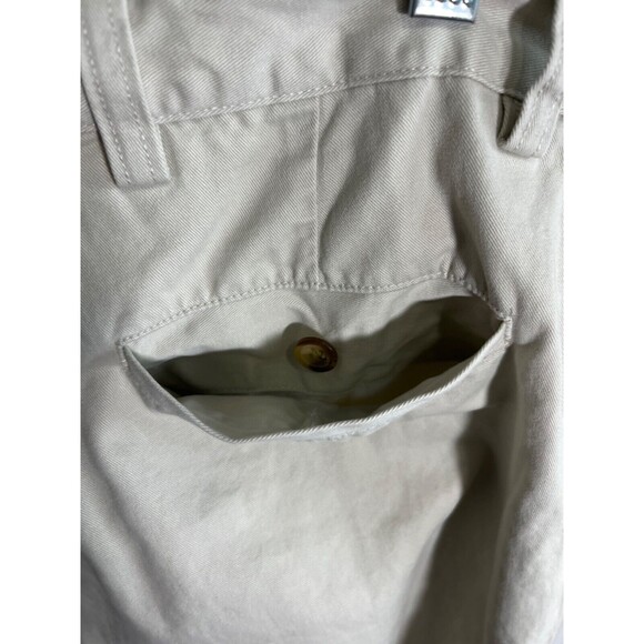 St. John's Bay Shorts Mens Size 32 Tan Khaki Flat Front Bermuda Regular Fit - Picture 8 of 9